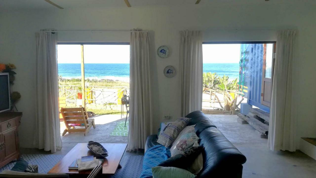 Blue Space Beach House Port Shepstone Dış mekan fotoğraf